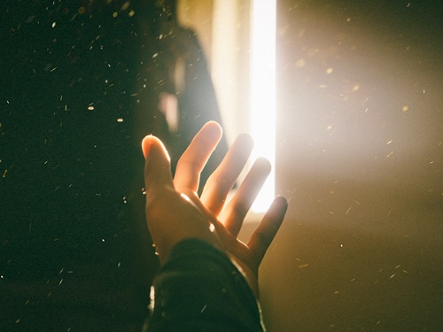 辛くて苦しいとき言葉にすがってみる